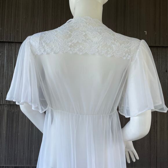 Vintage Val Mode Fairy Sheer Nylon Short flutter Sleeve Lace White Maxi Robe S-M - Picture 8 of 16
